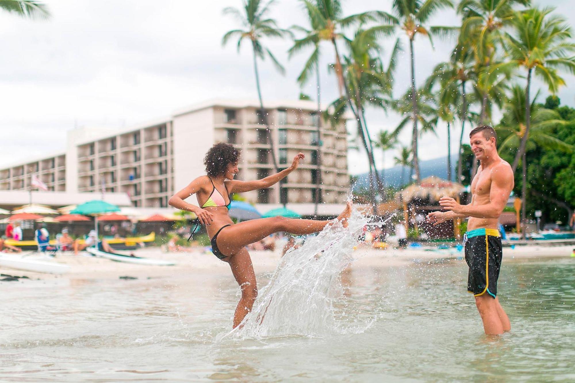 Courtyard By Marriott King Kamehameha's Kona Hotel