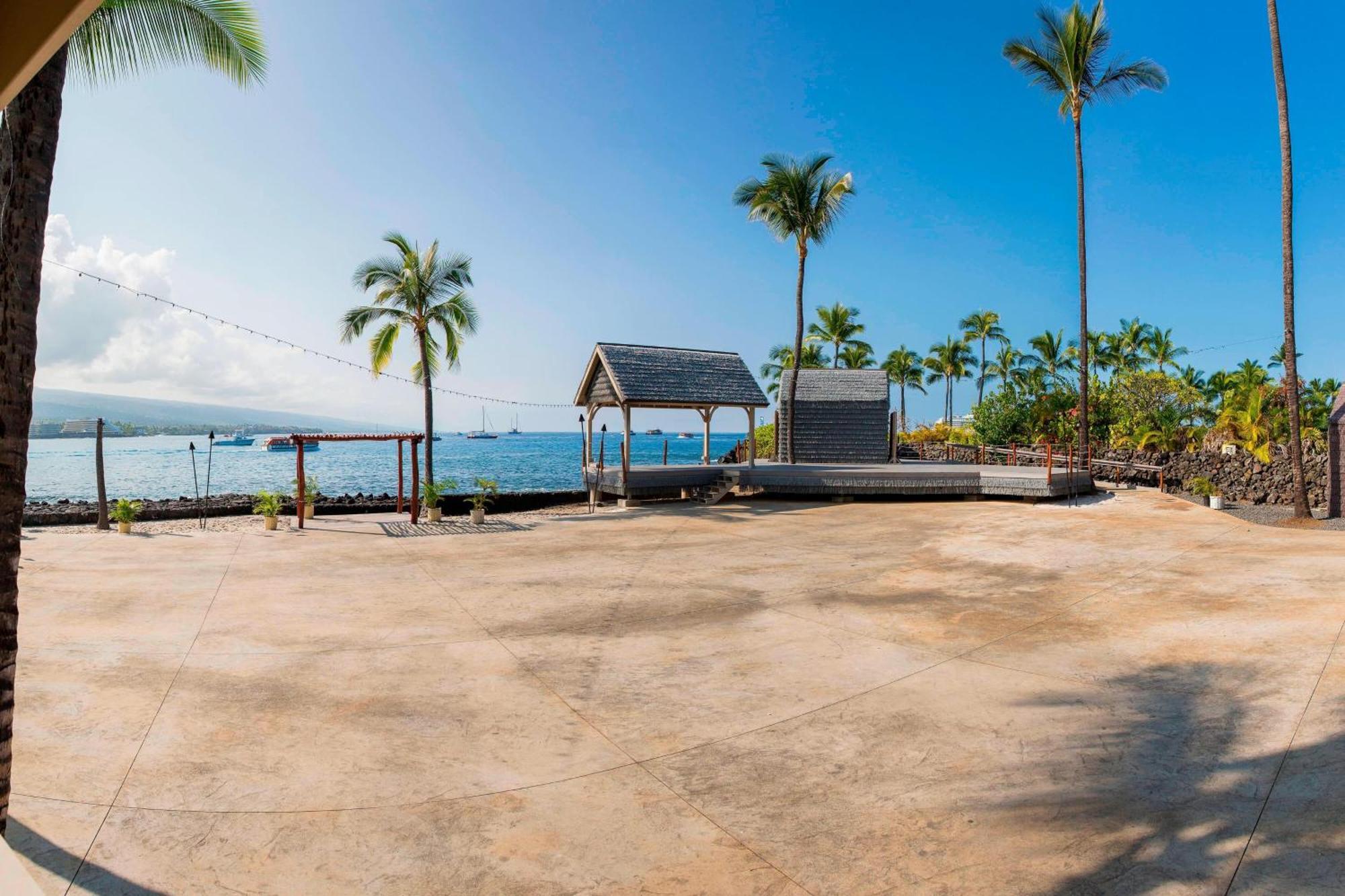 Courtyard By Marriott King Kamehameha's Kona Hotel